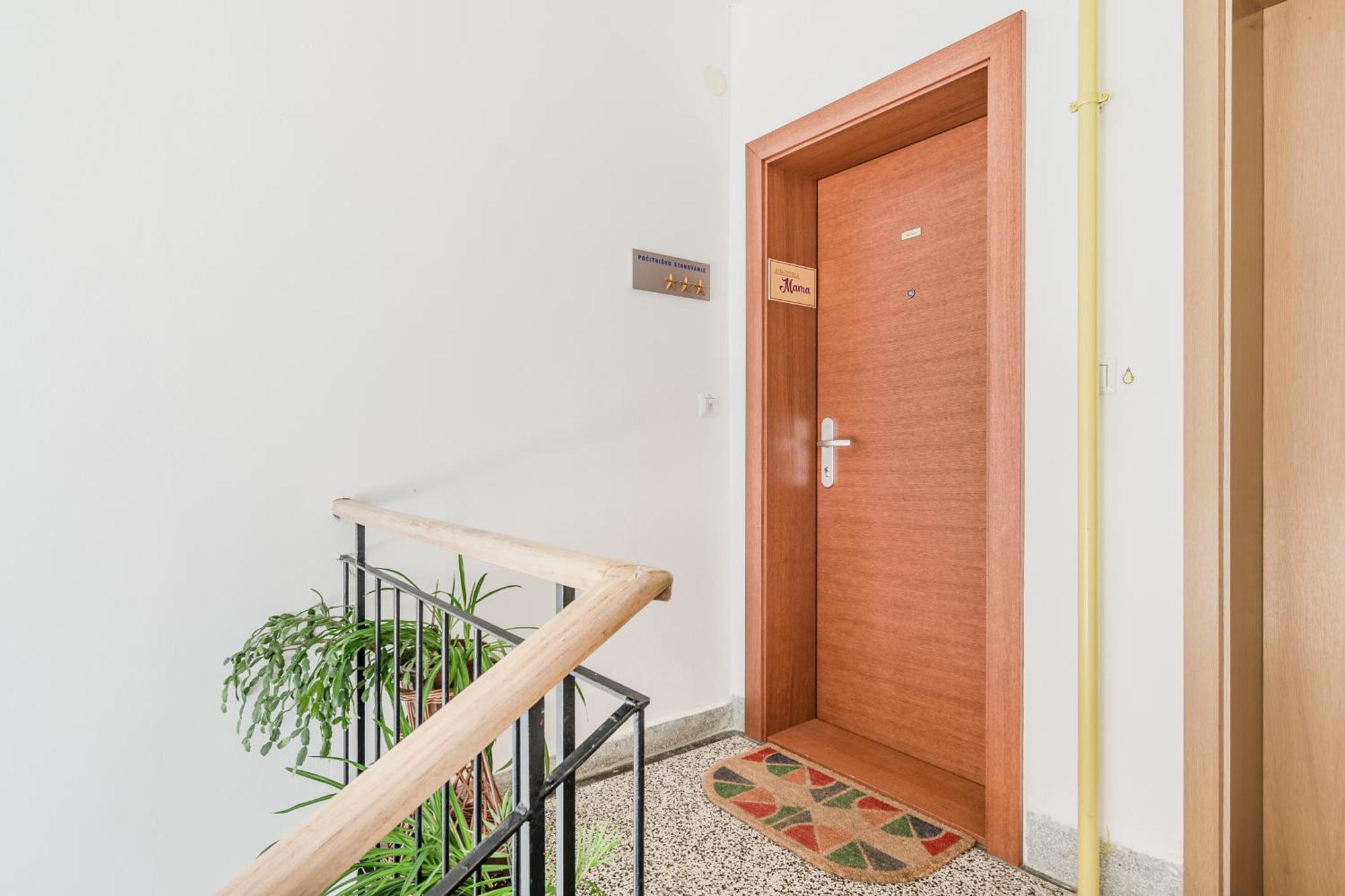 Apartma Mama 보베츠 외부 사진